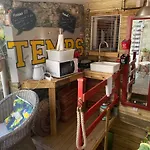 D'hotes La Fougereuse Bed & Breakfast