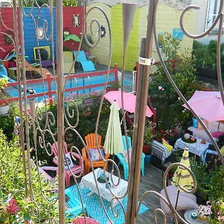 D'hotes La Fougereuse Bed & Breakfast 3*