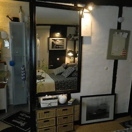 D'hotes La Fougereuse Bed & Breakfast