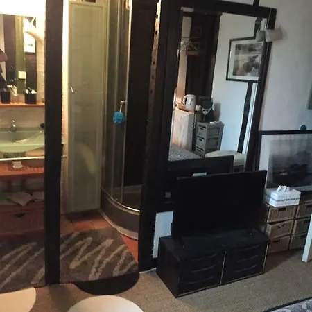 D'hotes La Fougereuse Bed & Breakfast